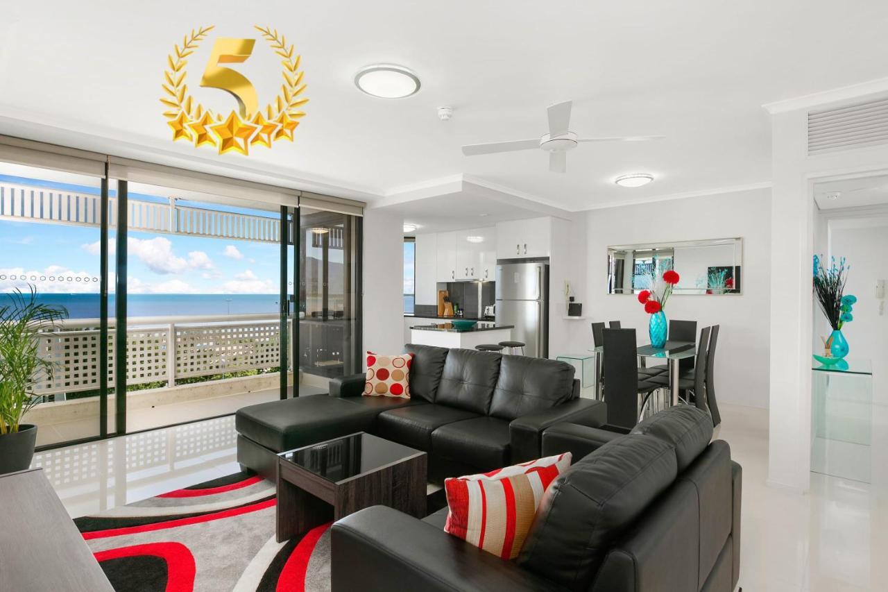 Cairns Luxury Waterfront Apartment Exterior photo